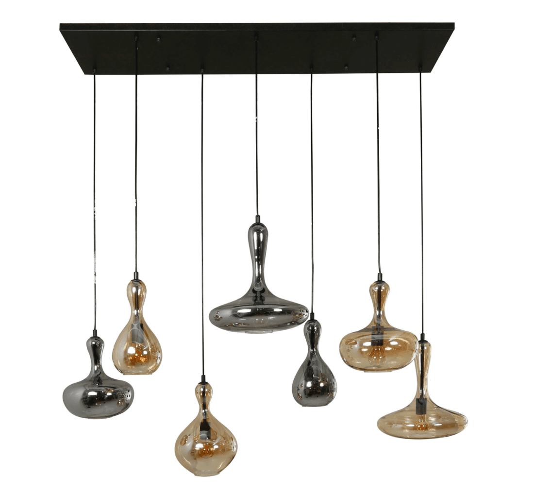 gezellige lamp voor boven de tafel met glazen bollen