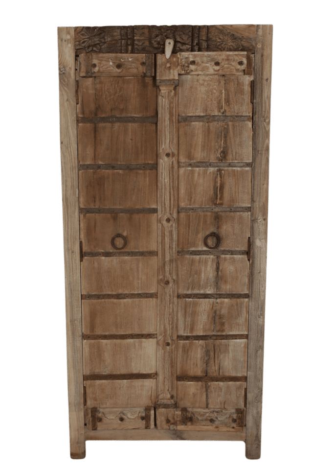 oude verweerde kast met oude deuren 83 cm