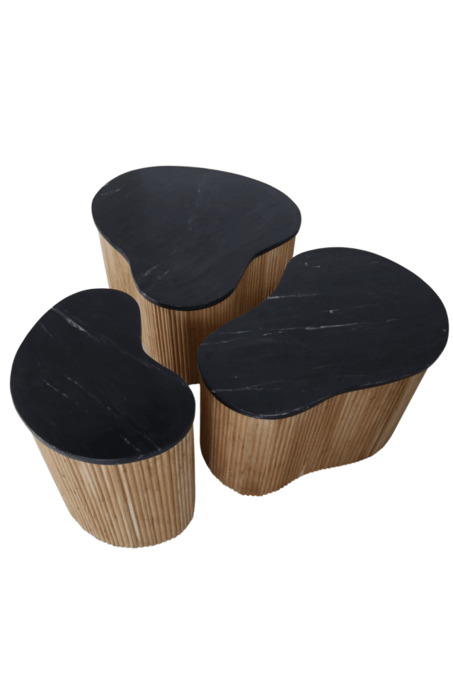 Organische salontafel set hout in combinatie met zwart marmer