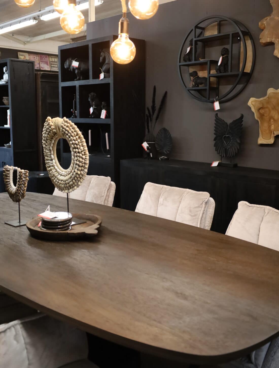 walnoot bruin kleurige eettafel Deens ovaal walnoot bruin kleurige eettafel Deens ovaal