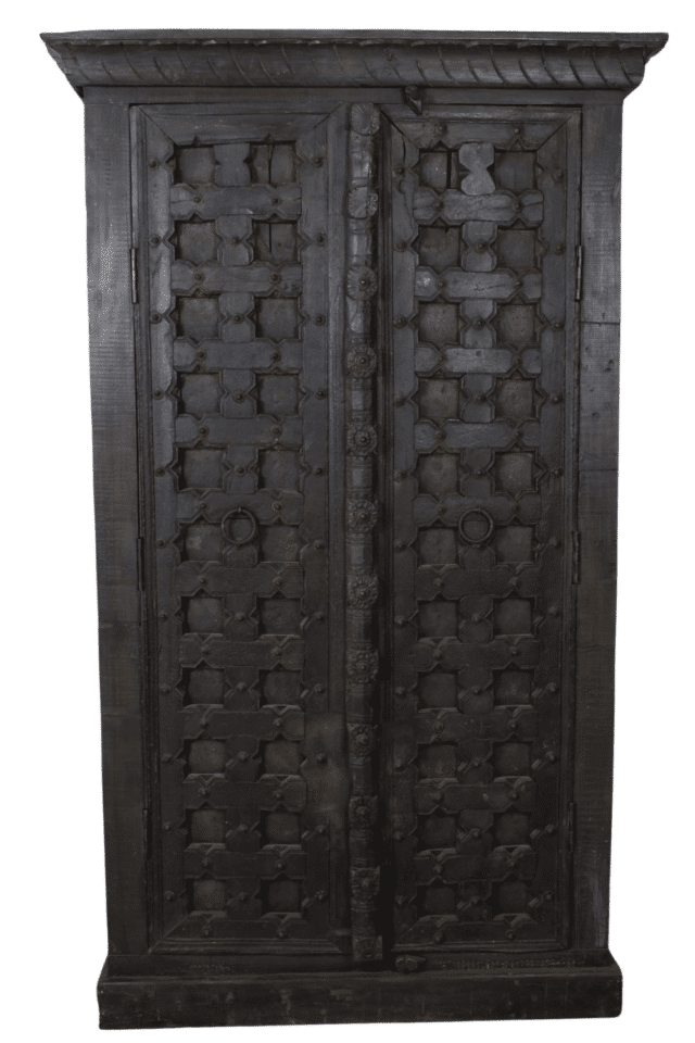 Opbergkast uit india met oude deuren zwart