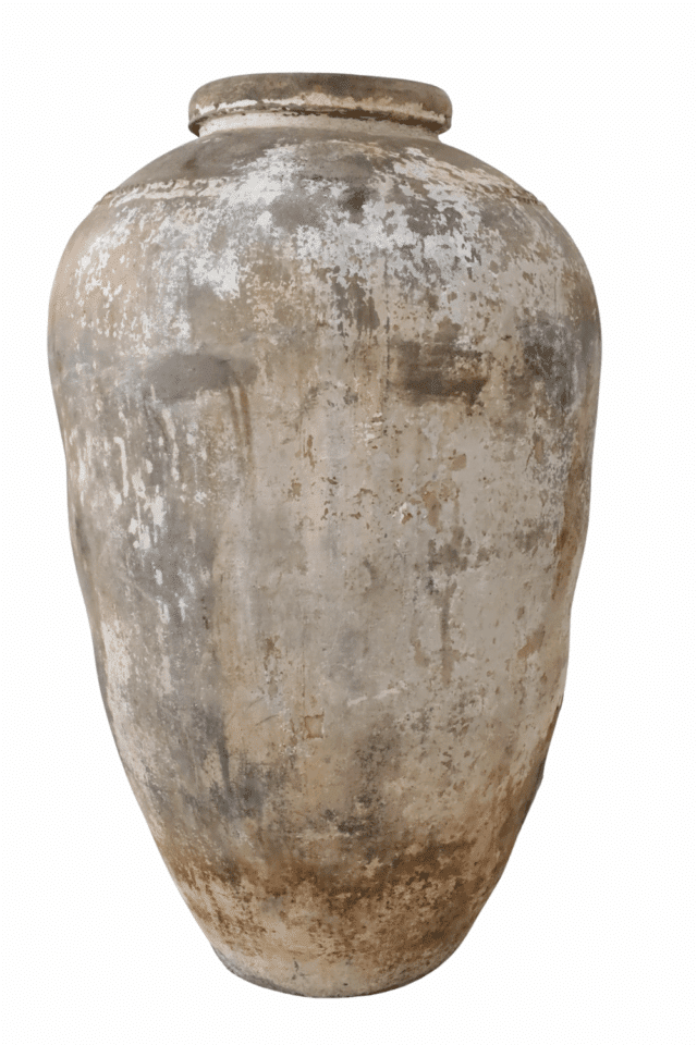 oude grote kruik mega grote kruik india grijs licht grijs beige